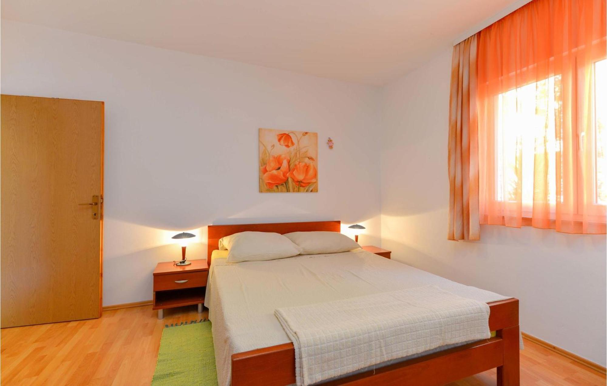 1 Bedroom Nice Apartment In 자다르 외부 사진